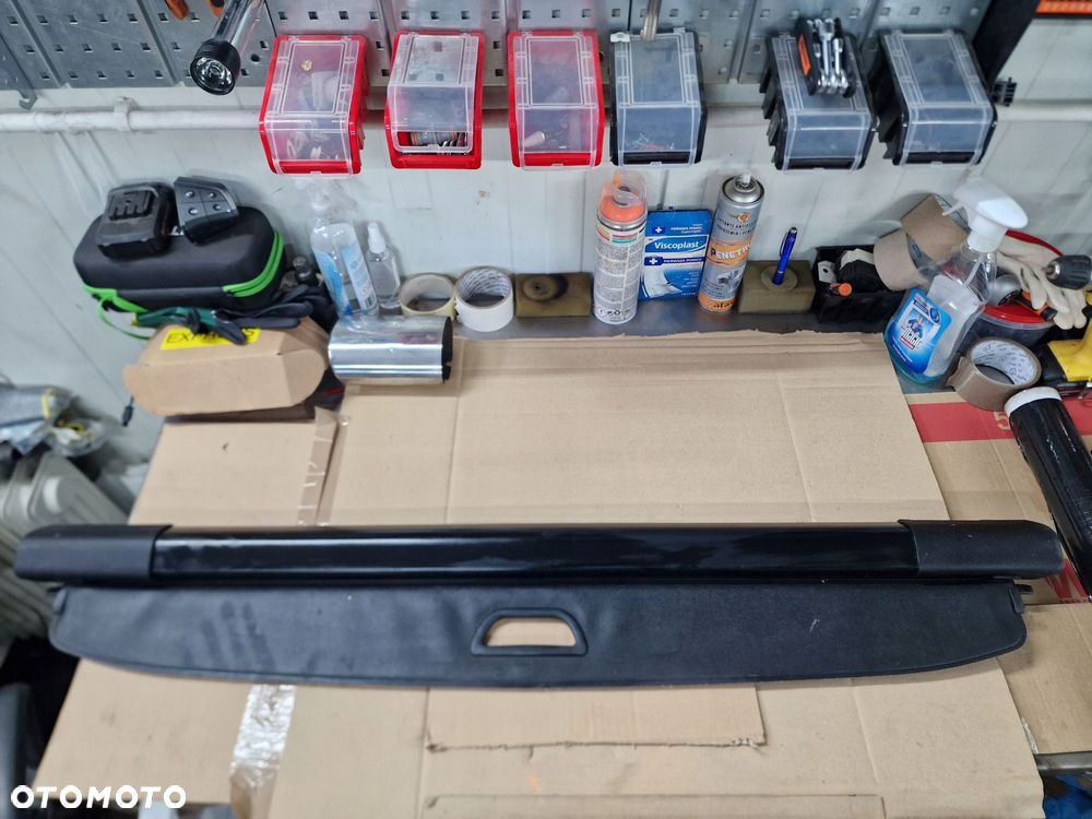 ROLETA BAGAZNIKA MERCEDES W245 A1698100220 B KLASA ŁADNA NIE ZNISZCZONA - 1