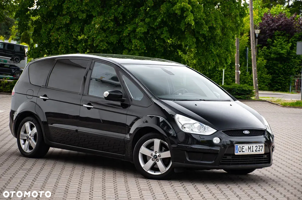Ford S-Max 2.0 TDCi DPF Titanium - 11