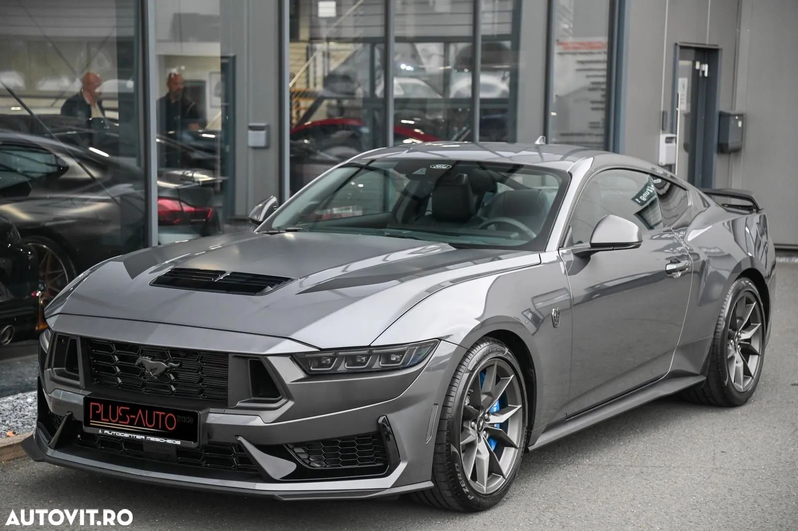 Ford Mustang 5.0 V8 Dark Horse - 1