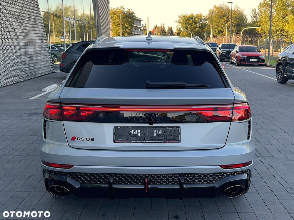 Audi RS Q8 - 13