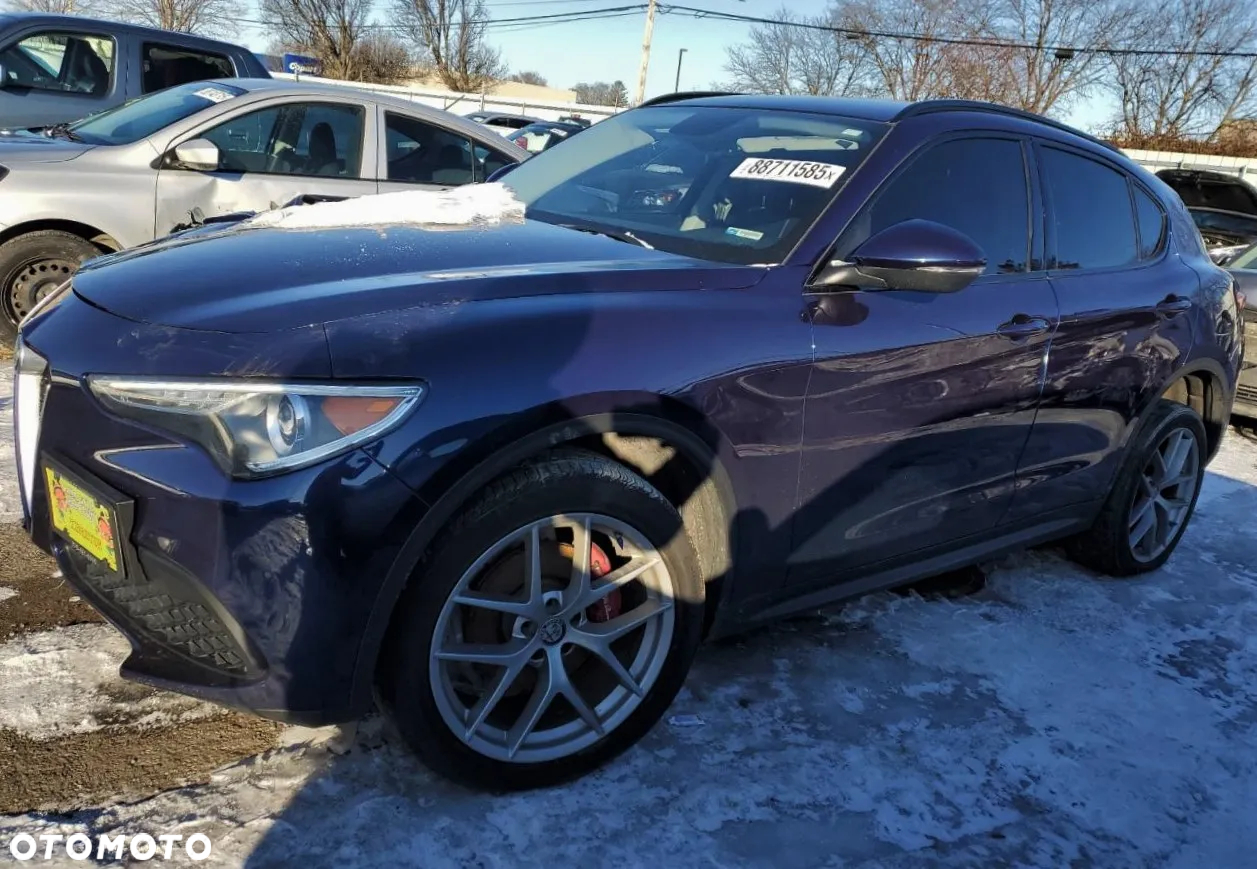 Alfa Romeo Stelvio 2.0 Turbo 16V AT8-Q4 Super - 13