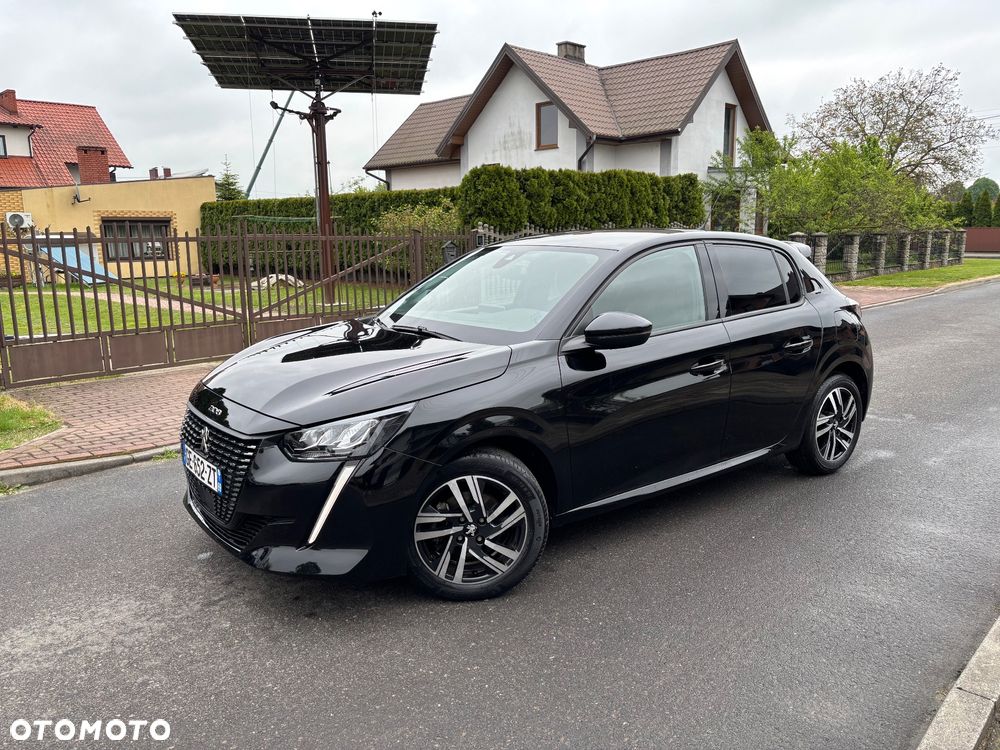 Peugeot 208 PureTech 100 EAT8 Allure - 4