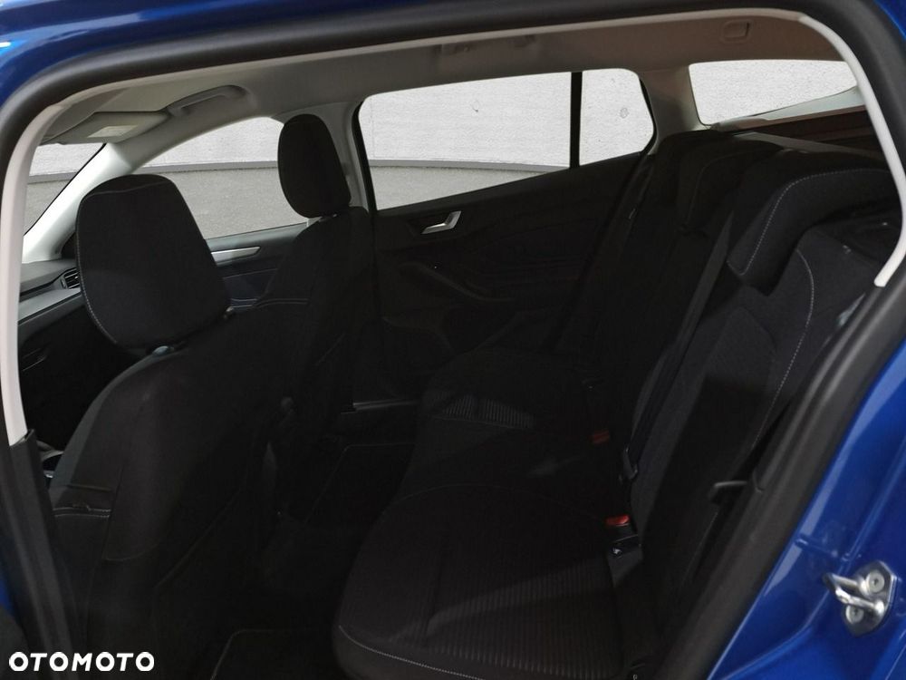 Ford Focus - 12