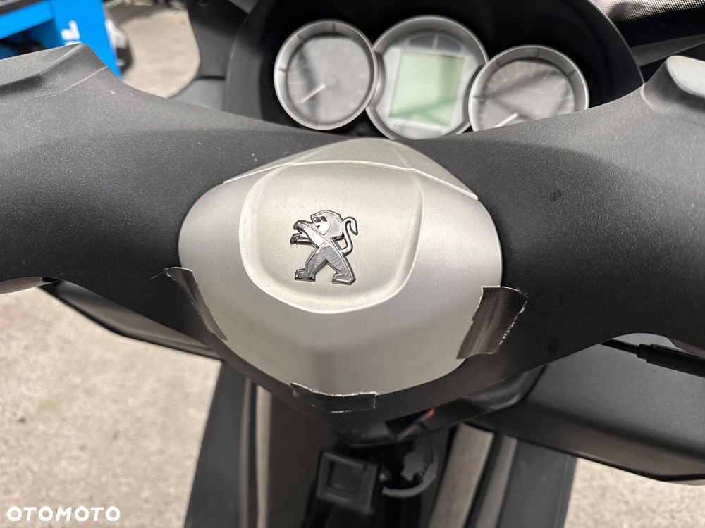 Peugeot Satelis - 11