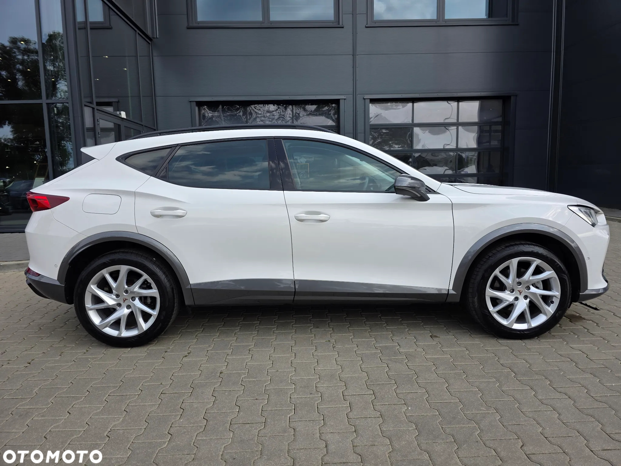 Cupra Formentor 1.4 e-Hybrid DSG - 8