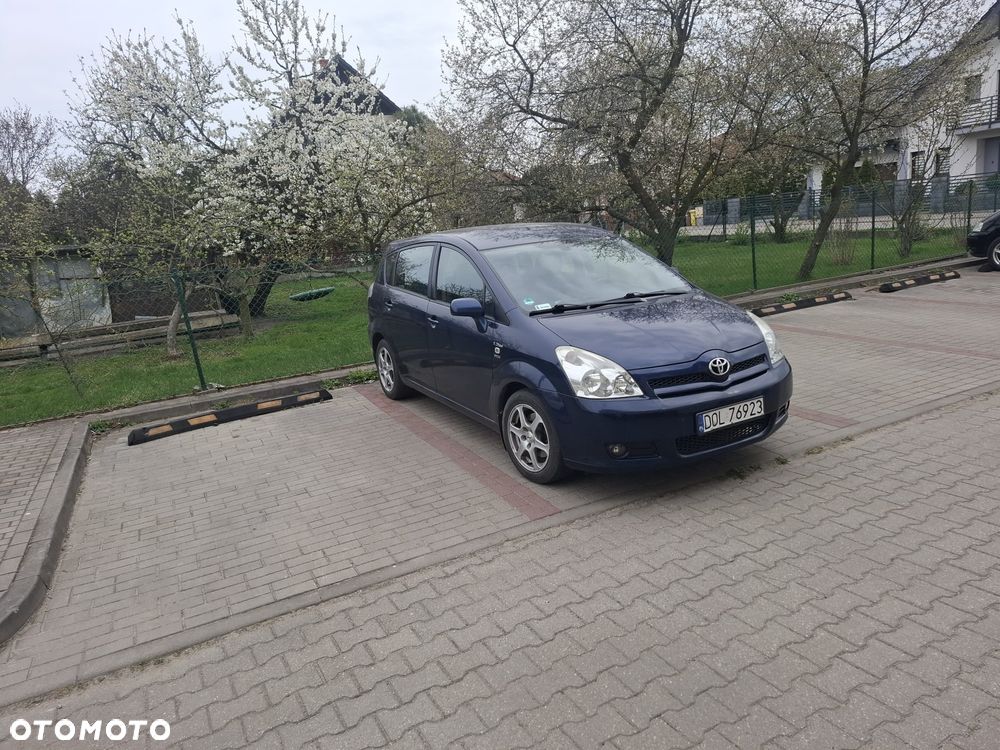 Toyota Corolla Verso 1.8 Luna - 3