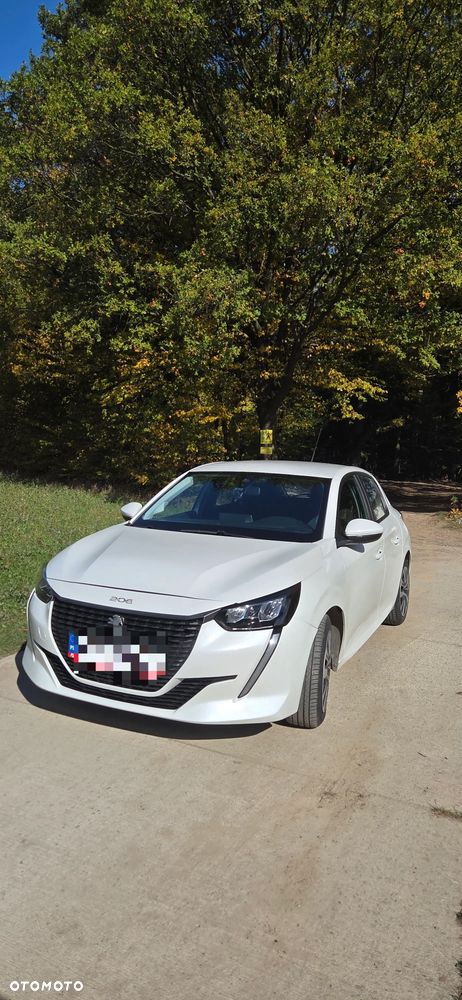 Peugeot 208 2020 photo 2