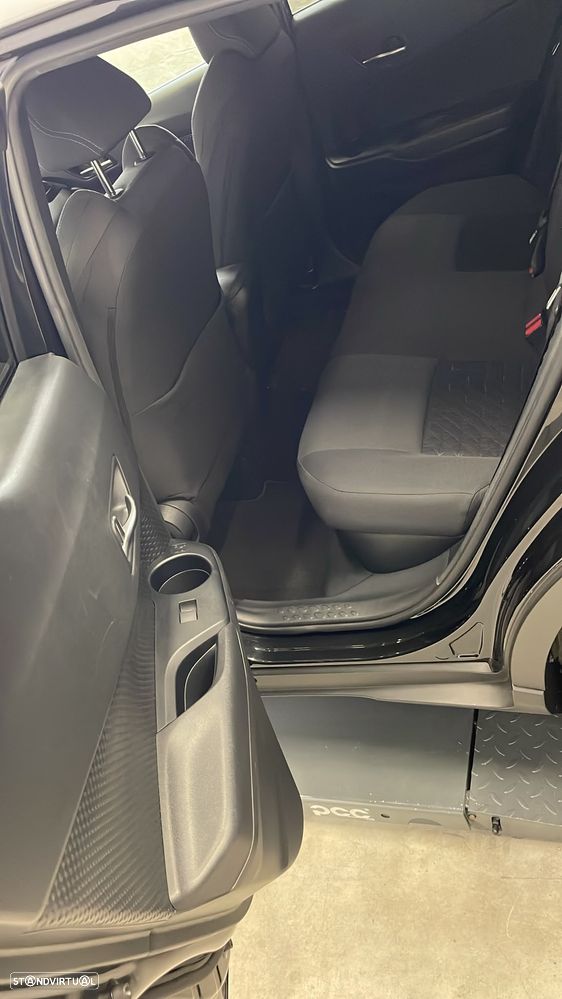 Toyota C-HR 1.8 Hybrid Comfort - 6