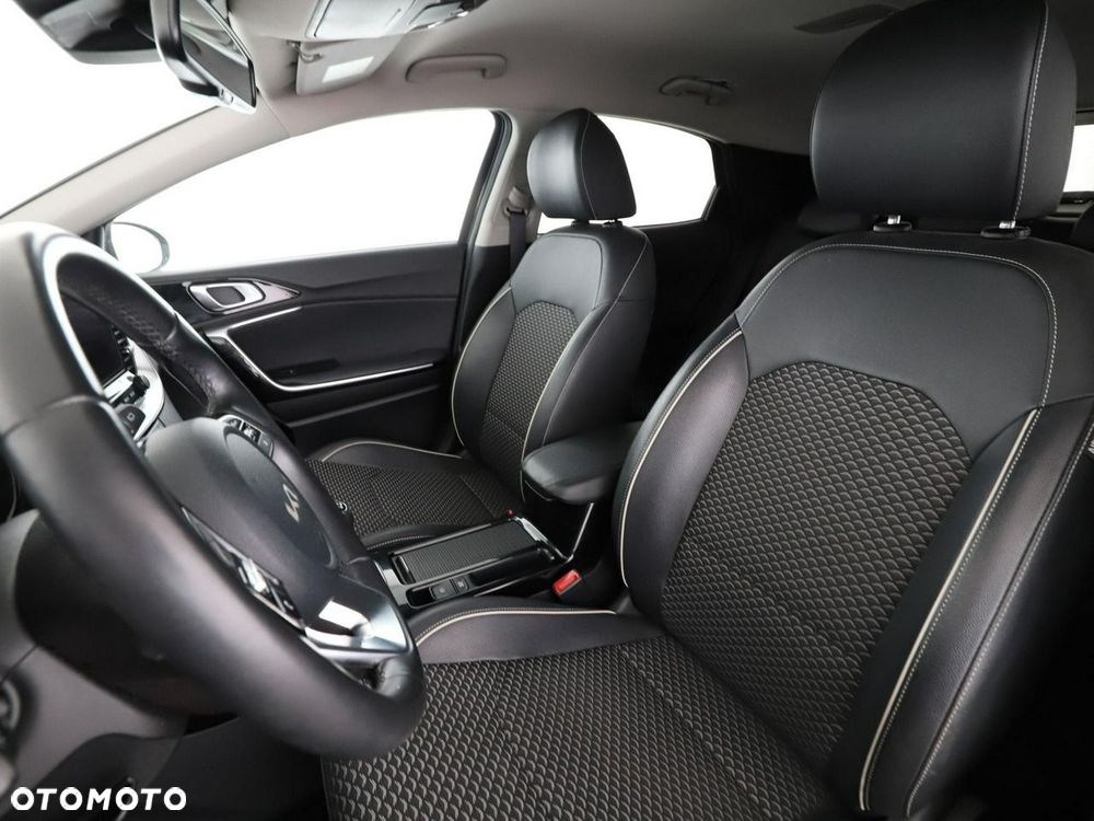 Kia XCeed 1.0 T-GDI L - 14