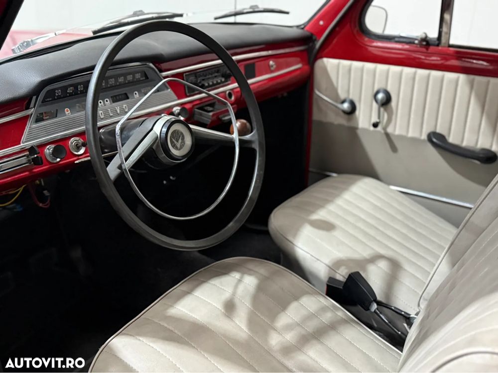 Volvo Amazon - 9