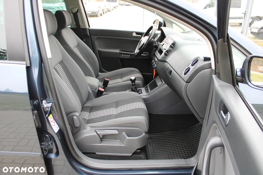 Volkswagen Golf Plus 1.6 Goal - 27