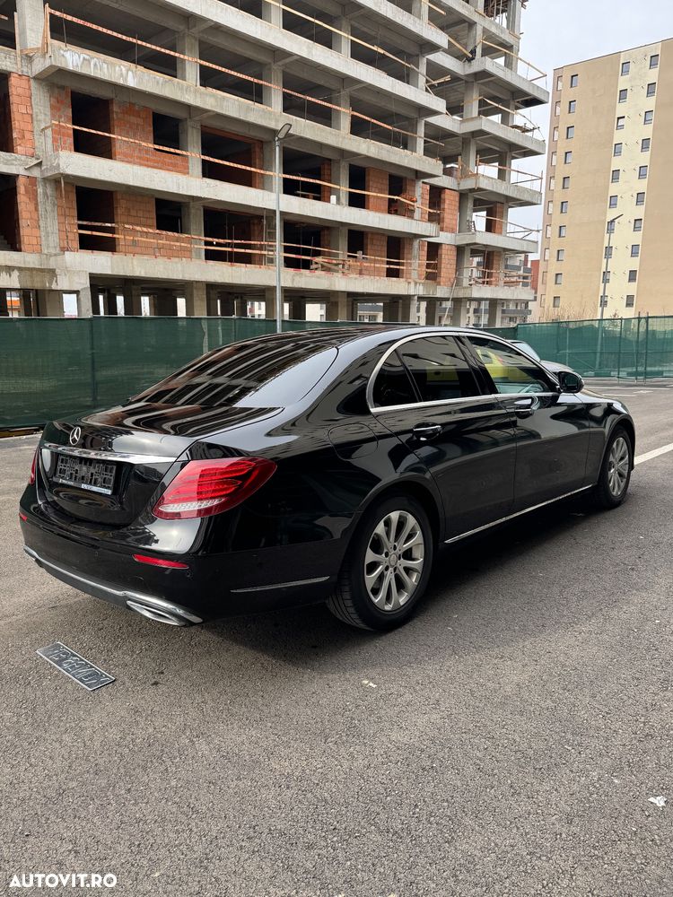 Mercedes-Benz E 220 d Aut. - 8