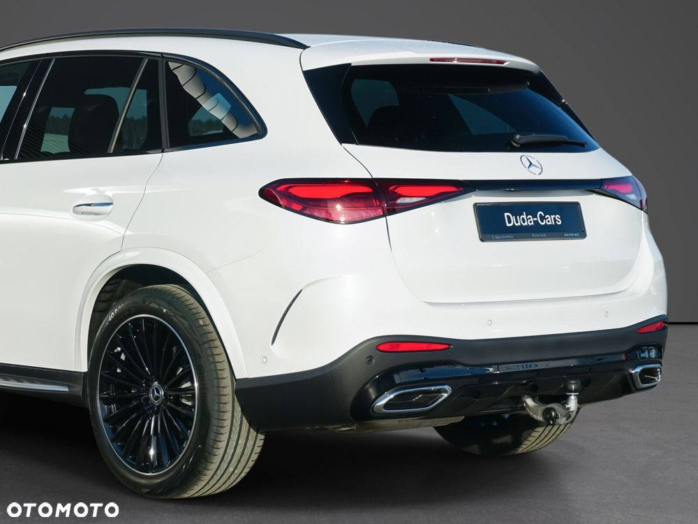 Mercedes-Benz GLC - 12