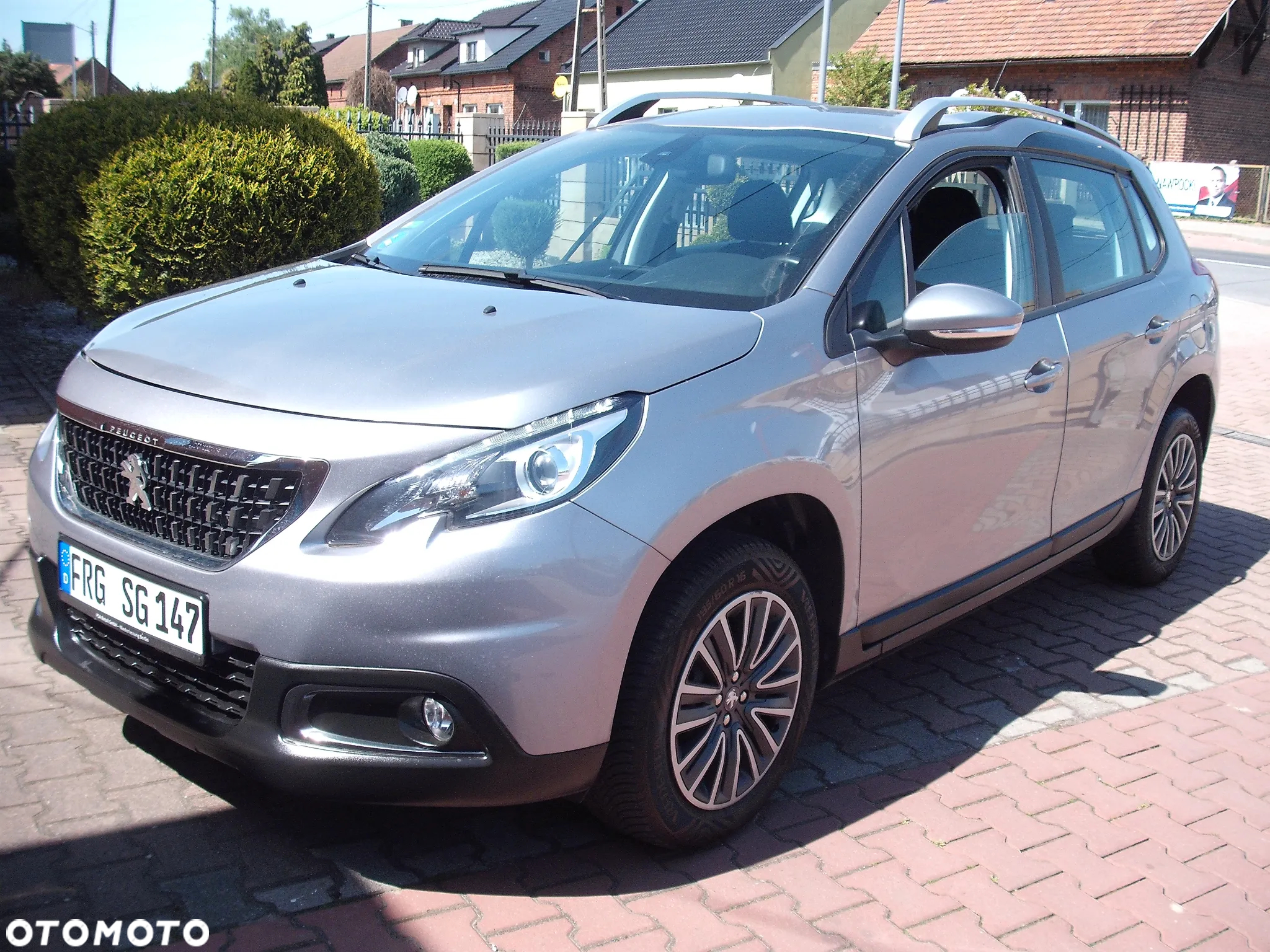 Peugeot 2008 - 3