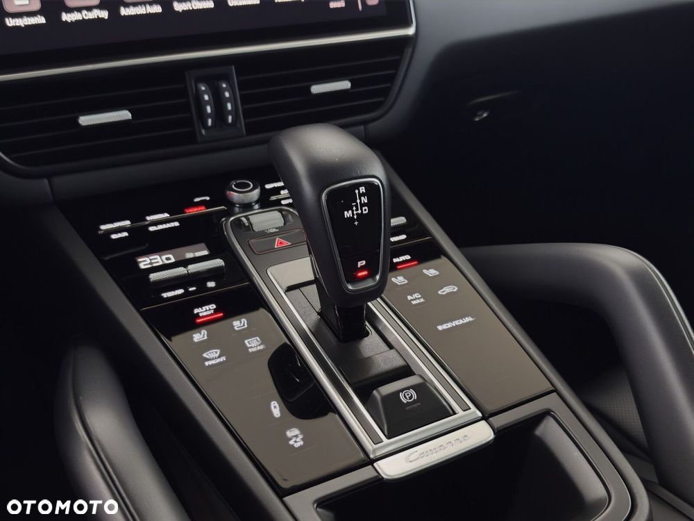 Porsche Cayenne - 17
