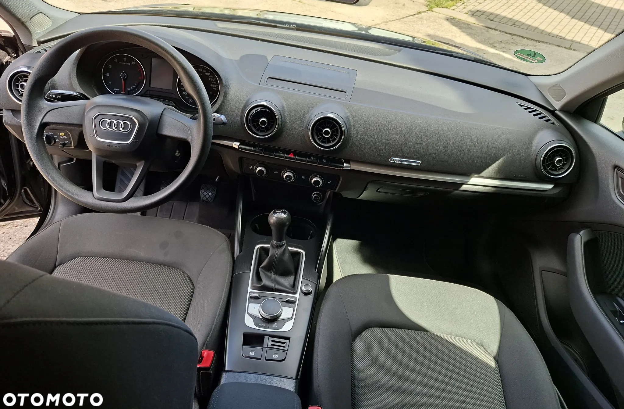 Audi A3 Sportback 1.0 TFSI - 29