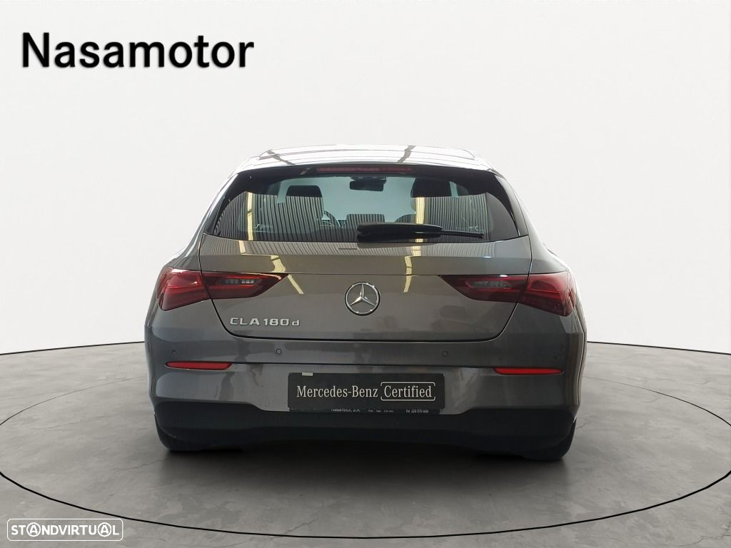 Mercedes-Benz CLA 180 d Shooting Brake Progressive Aut. - 3