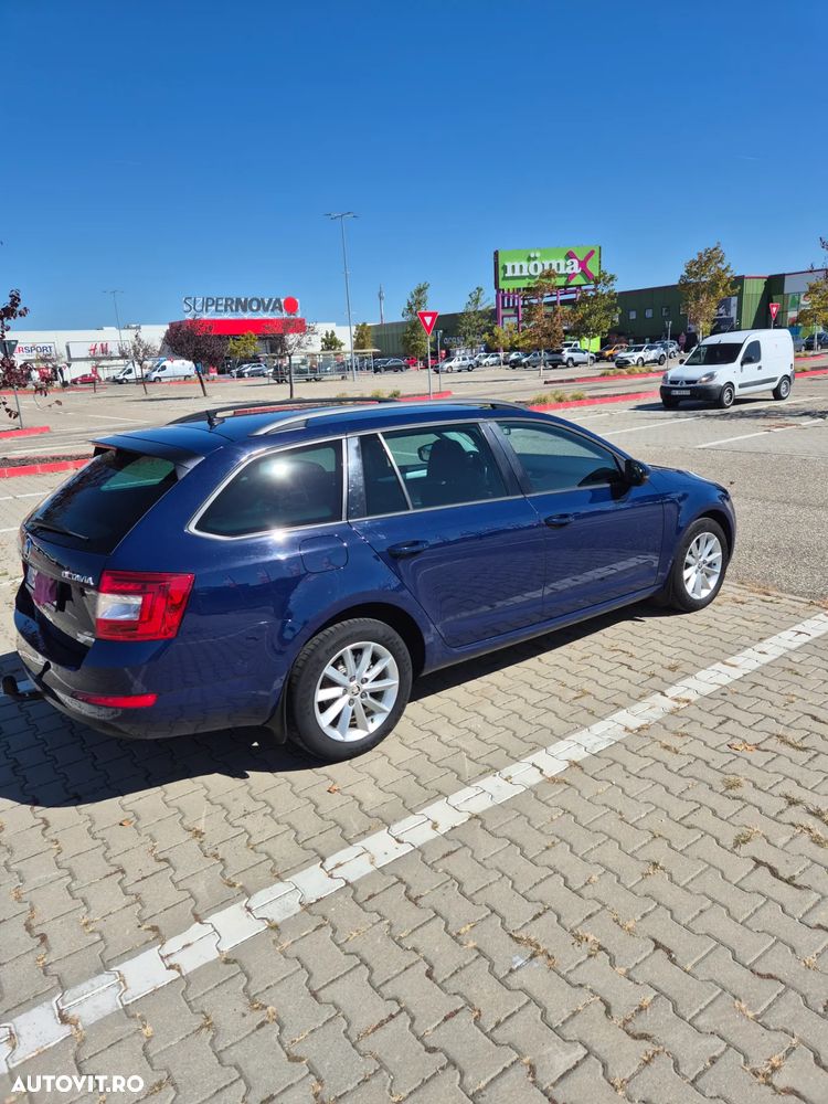 Skoda Octavia Combi 1.6 TDI GreenLine - 3