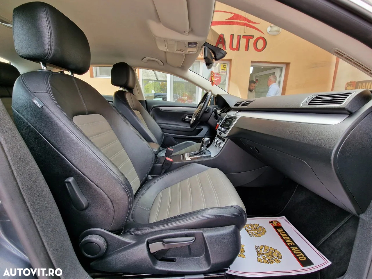 Volkswagen Passat CC 2.0 TDI BlueMotion Technology DSG - 13