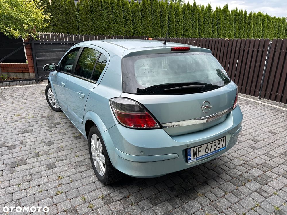 Opel Astra - 10