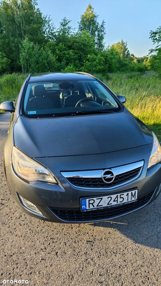 Opel Astra - 10