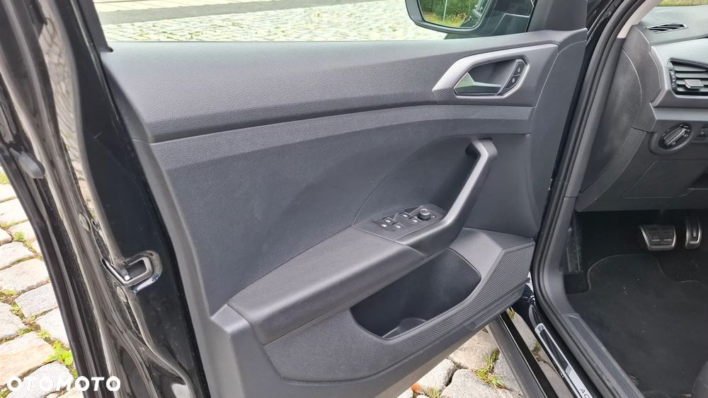 Volkswagen T-Cross 1.0 TSI Life DSG - 22