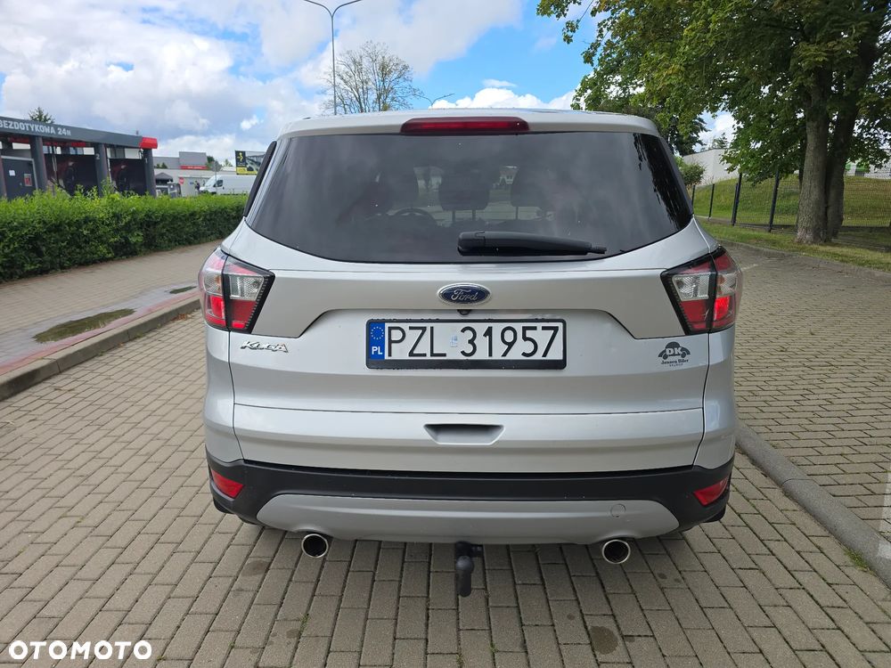 Ford Kuga 2.0 TDCi 4x2 Titanium - 11