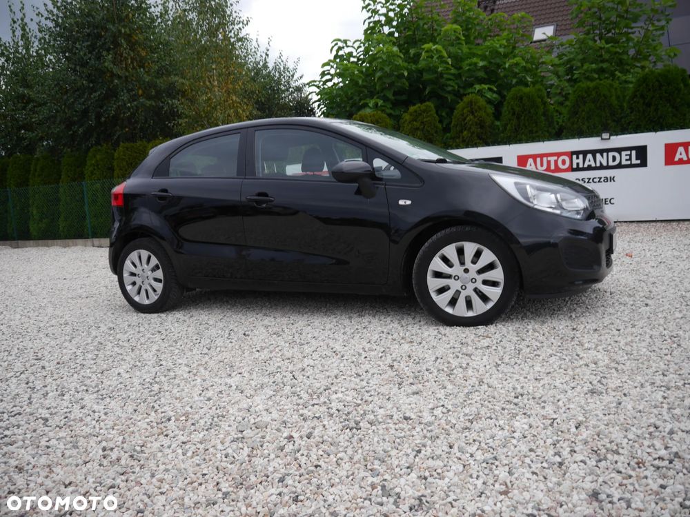 Kia Rio 1.1 CRDI Attract - 14