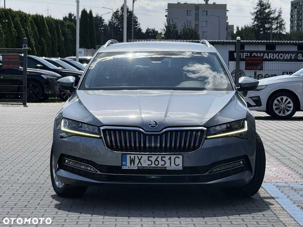 Skoda Superb 2.0 TDI SCR 4x4 Style DSG - 4