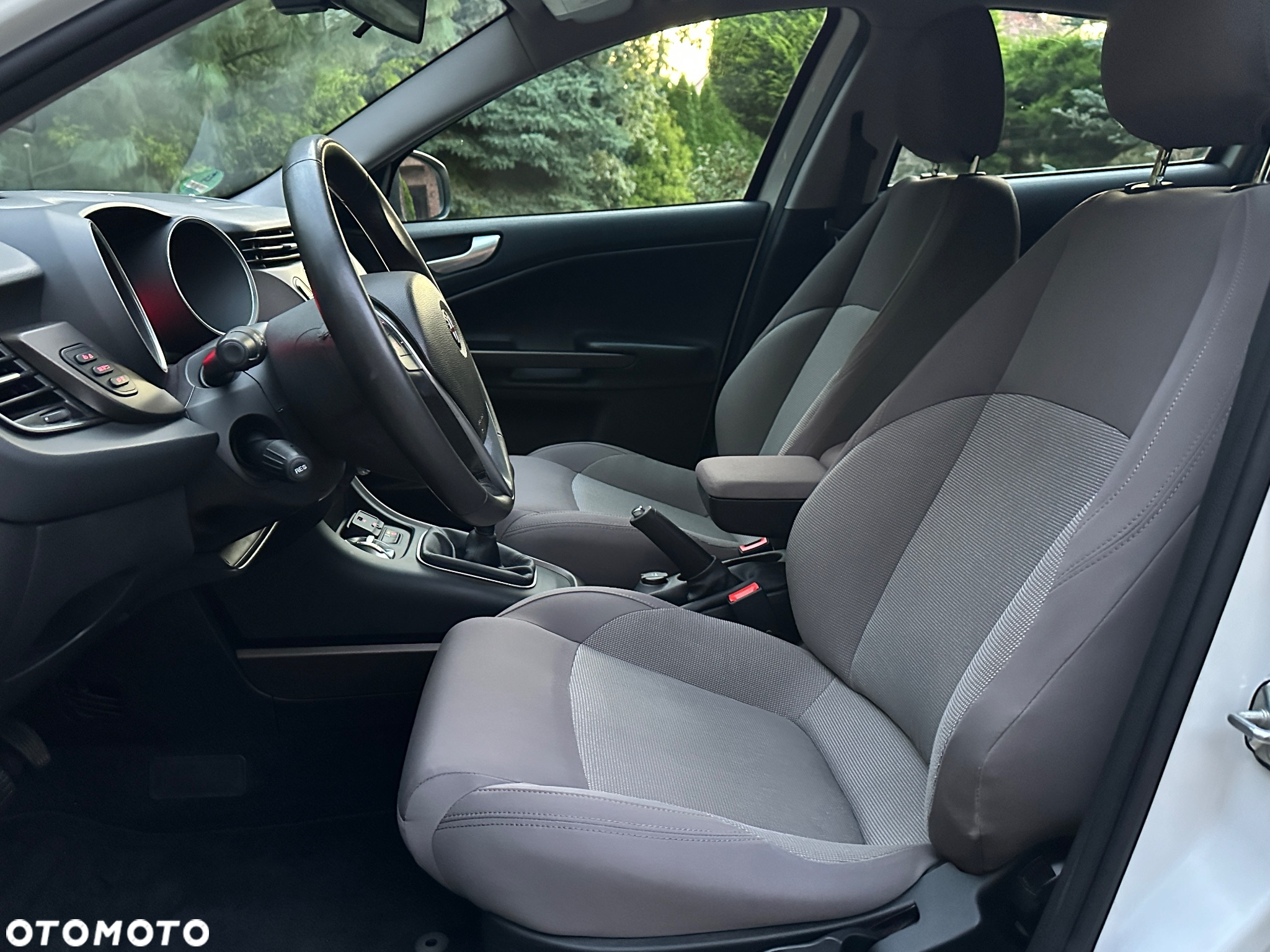 Alfa Romeo Giulietta 2.0 JTDM 16V Turismo - 18