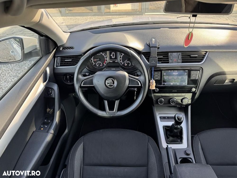 Skoda Octavia - 11