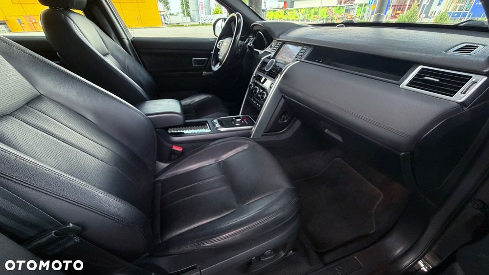 Land Rover Discovery Sport TD4 HSE Luxury - 19