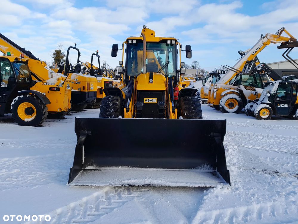 JCB JCB 4CX AEC  2022r - 3