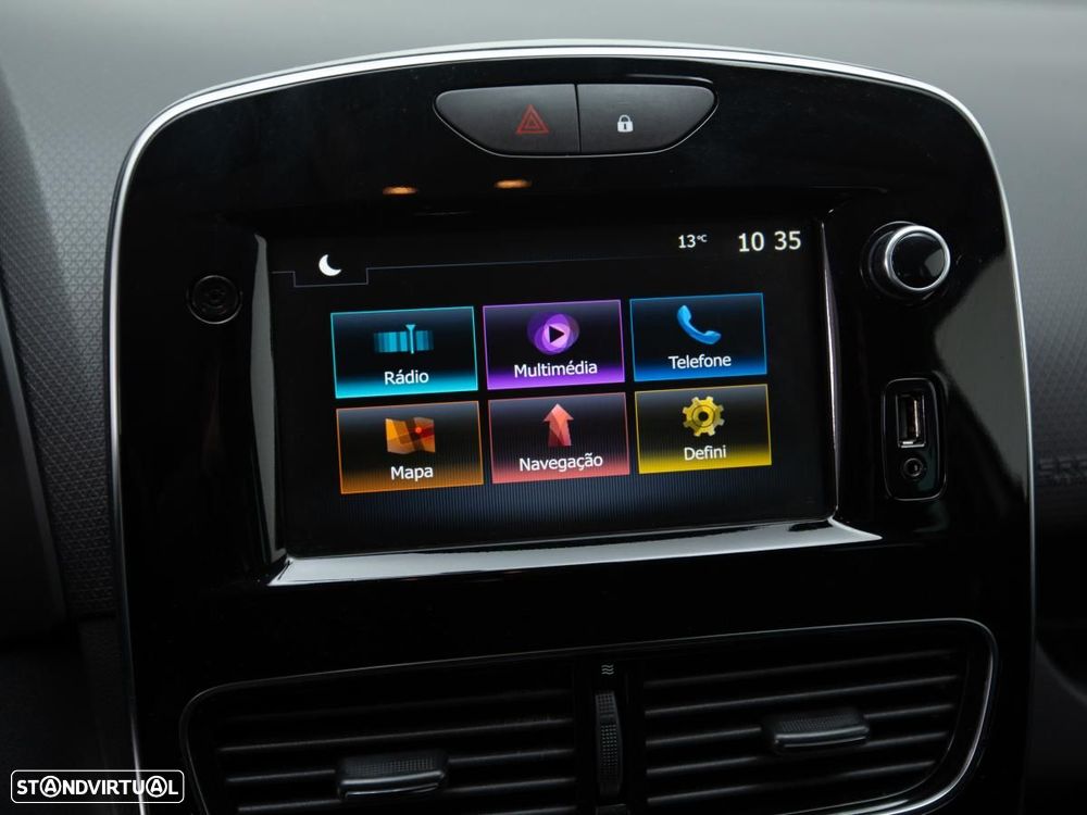 Renault Clio 0.9 TCe Limited Bi-Fuel - 17