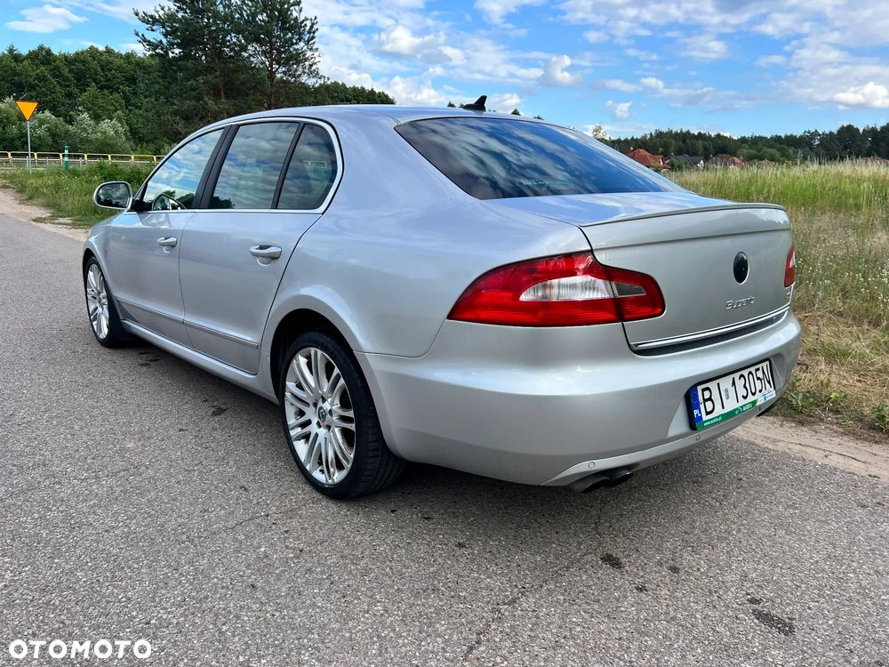 Skoda Superb 2.0 TSI Platinum DSG - 7