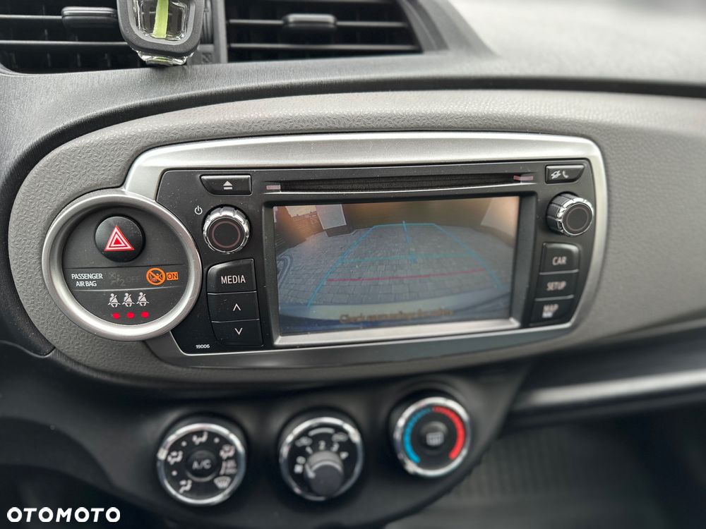 Toyota Yaris 1.33 Active - 10