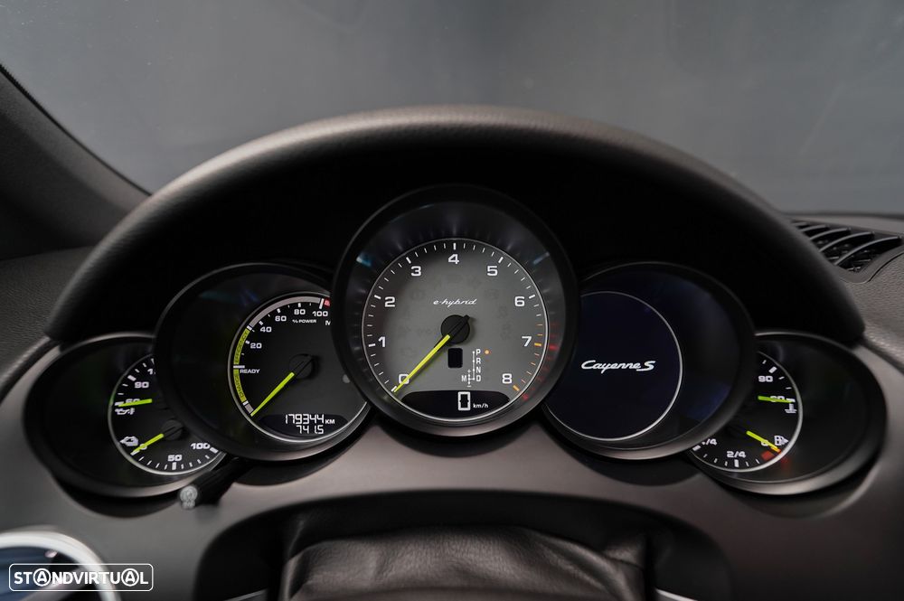 Porsche Cayenne S E-Hybrid - 27