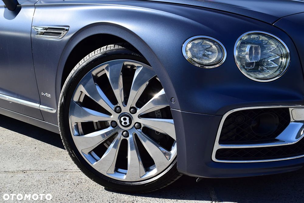 Bentley Flying Spur W12 S - 34