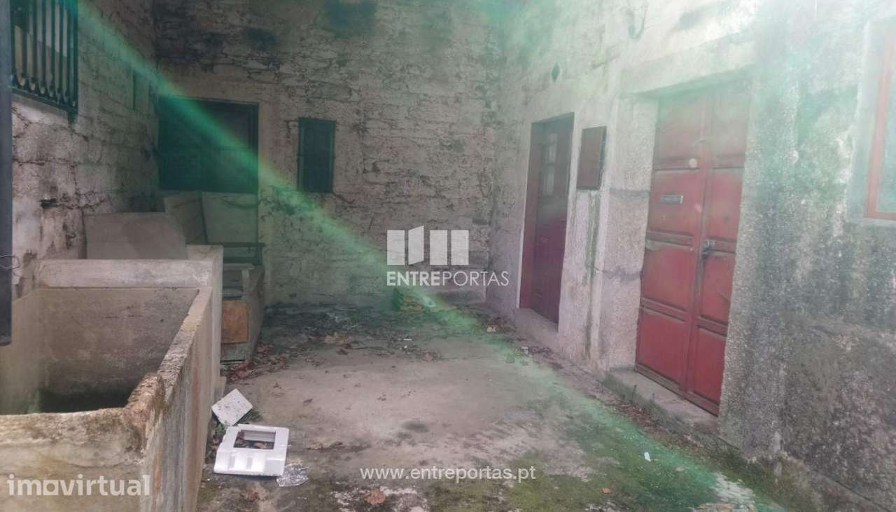 Venda Moradia de pedra para restauro, Gestaçô, Baião - Grande imagem: 5/31