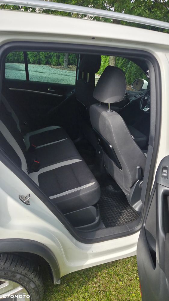 Volkswagen Tiguan - 27