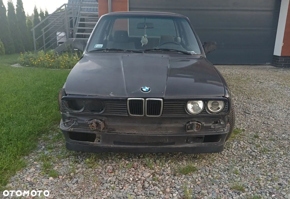 BMW Seria 3 318i Cabriolet - 5