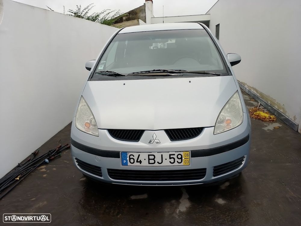 Mitsubishi Colt - 2