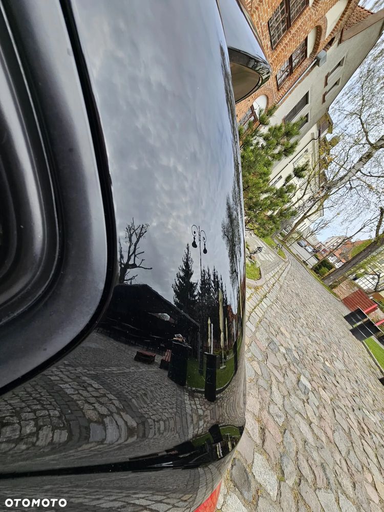 BMW Seria 3 318i - 26