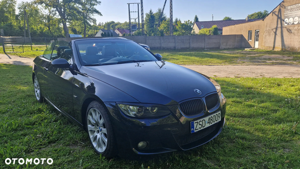BMW Seria 3 320i