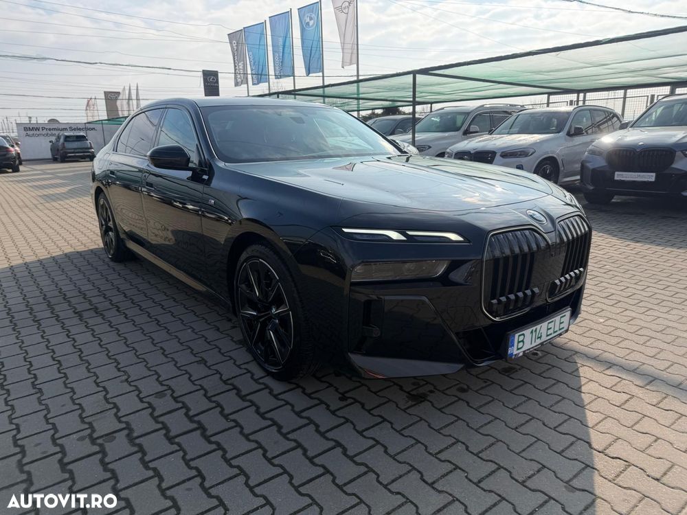 BMW i7 eDrive50 - 7
