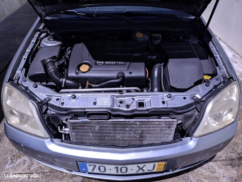 Opel Vectra Caravan 1.9 CDTi Executive - 17