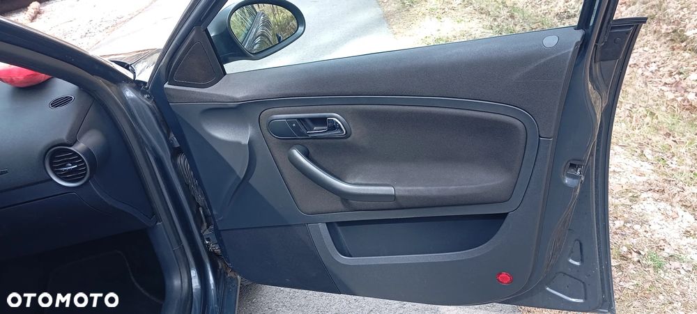 Seat Ibiza 1.4 16V Reference - 14