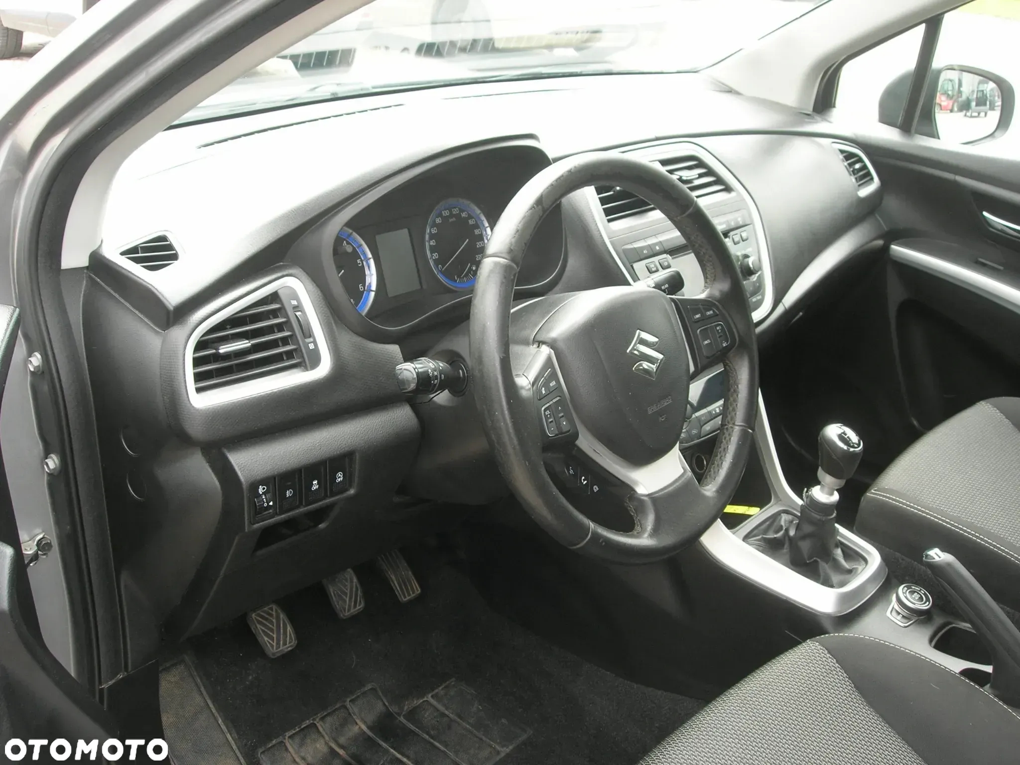 Suzuki SX4 S-Cross 1.6 DDiS Allgrip Comfort - 11