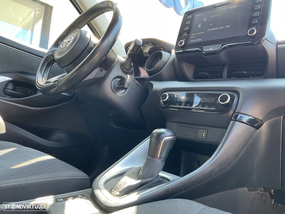 Toyota Yaris 1.5 HDF Exclusive - 35