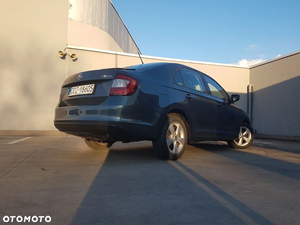 Skoda RAPID - 8
